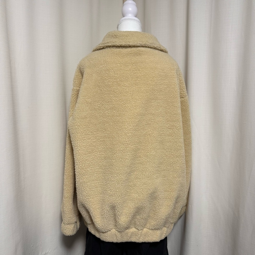 MNY Cozy Tan Sherpa Jacket - Picture 4 of 6